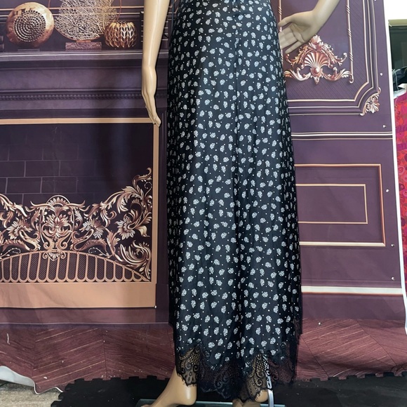 NWT Guess Black Floral High Low Slip Dress Size Large - Picture 9 of 16